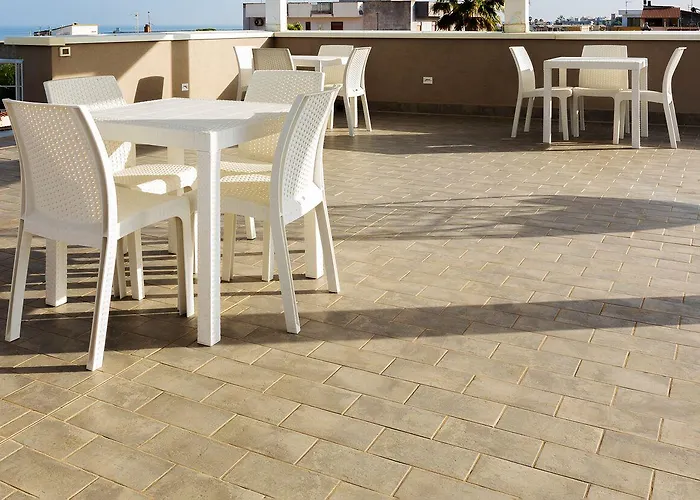 Le Palme Gæstehus Terrasini