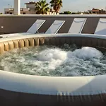 Konukevi Le Palme 4*
