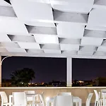 Konukevi Le Palme 4*