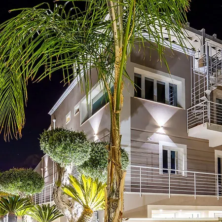 ゲストハウス Le Palme テッラジーニ