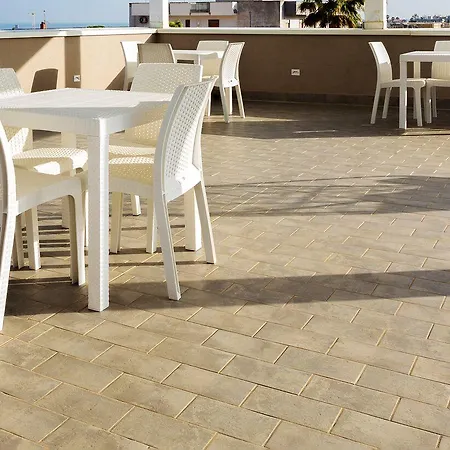 Le Palme Gæstehus Terrasini